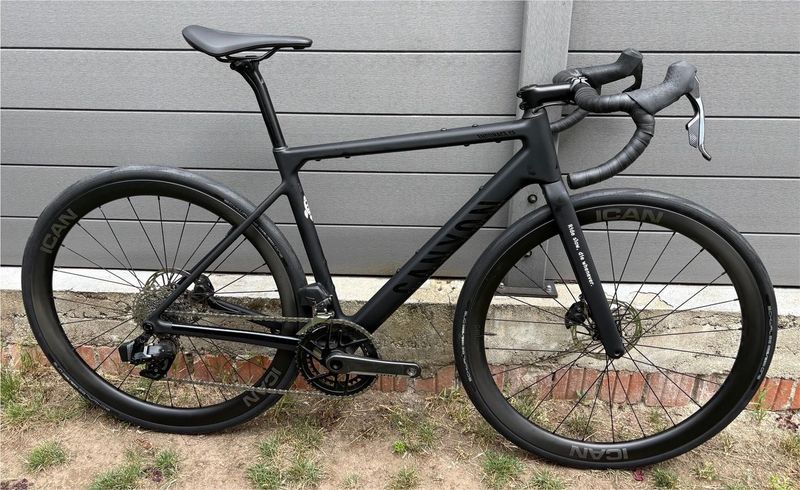Tweedehands Canyon Endurace SRAM Rival ETap AXS 2027 2027 Road & Gravel