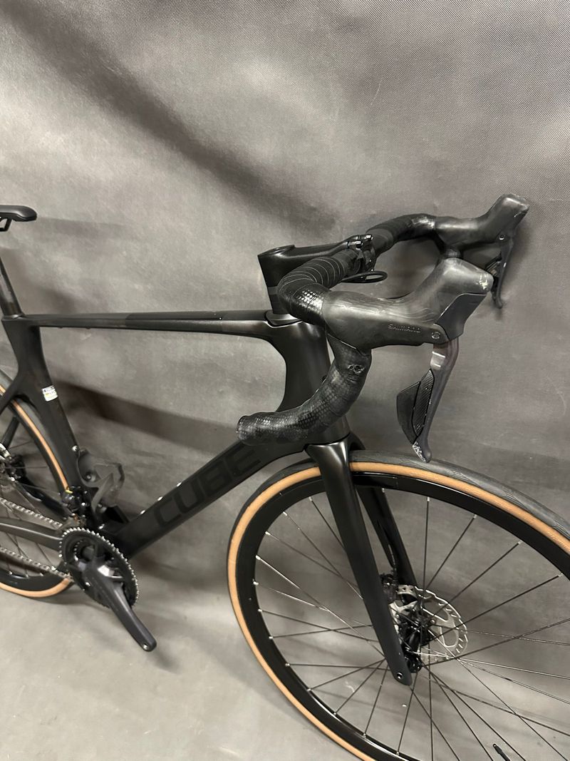 Used CUBE AGREE C:62, PRO 2025 2025 Road & Gravel, Black — image 4 of 16