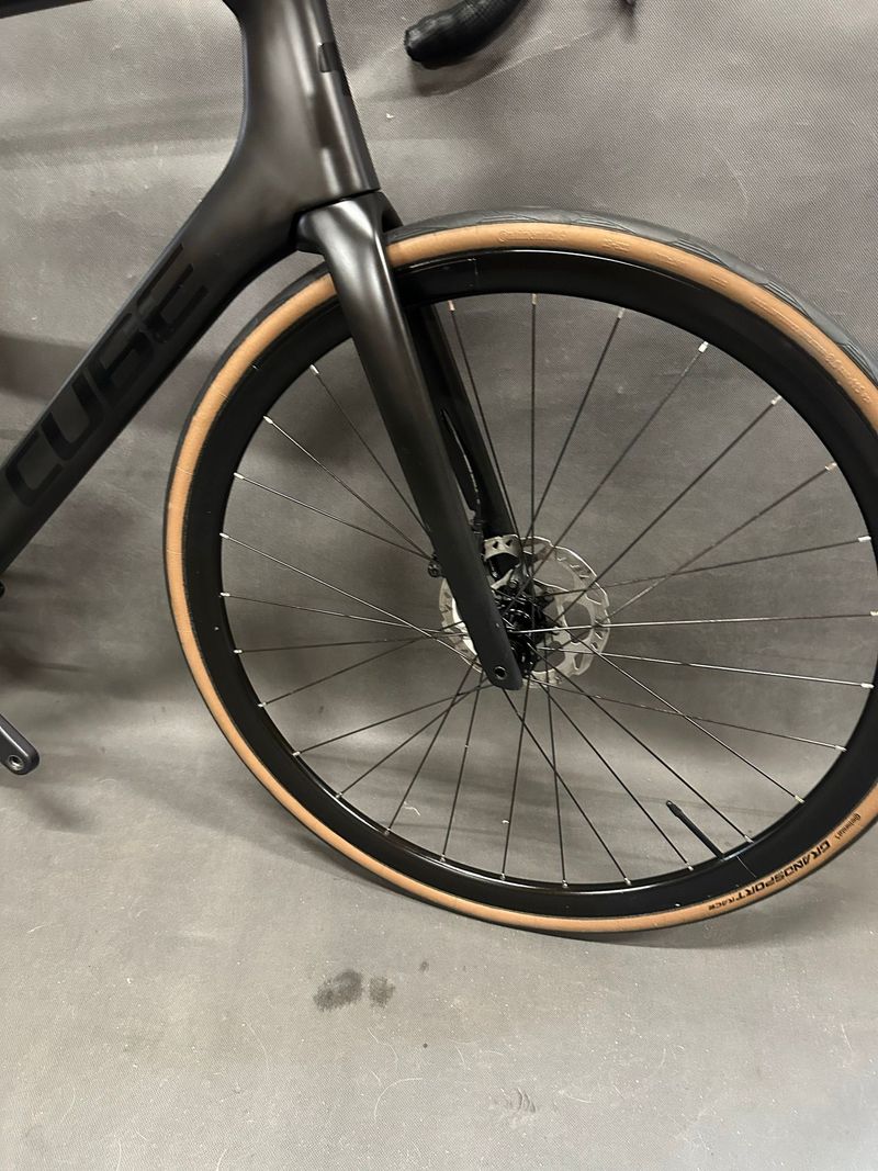 Used CUBE AGREE C:62, PRO 2025 2025 Road & Gravel, Black — image 7 of 16
