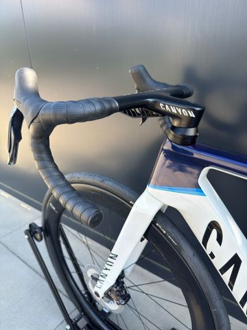 Brugt Canyon Aeroad CFR Disc Di2 2023 2023 Road & Gravel — billede 13 af 16