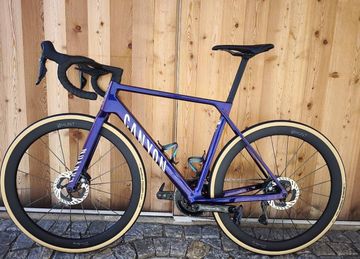 Used Canyon Ultimate Shimano Dura Ace Di2 2025 Road & Gravel
