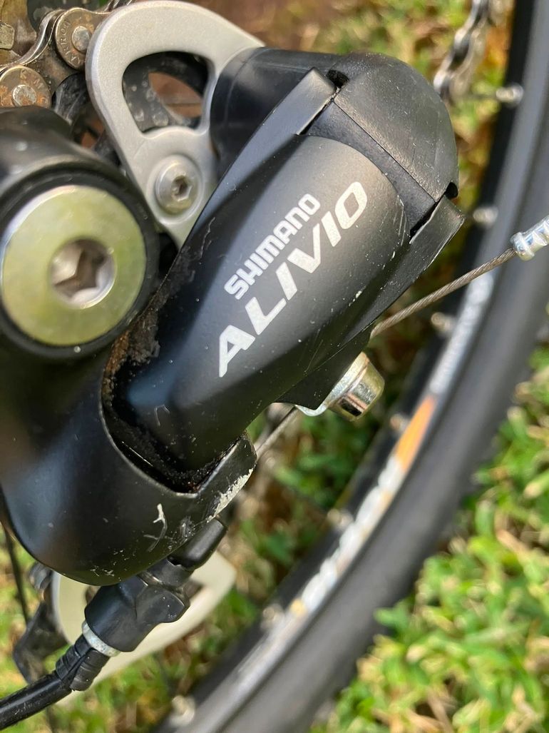 Used Conor Custom Shimano Alivio 2010 Mountainbike, Green — image 3 of 8