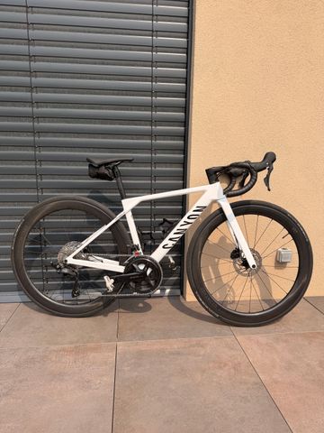 Used Canyon Ultimate CF 7 2026 2026 Road & Gravel, White — image 2 of 17