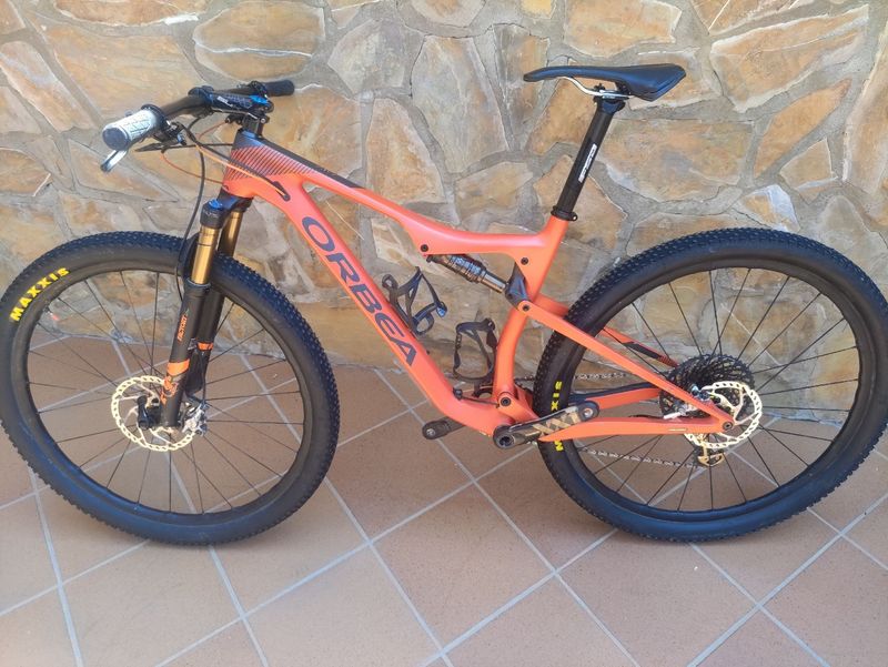 Käytetty Orbea OIZ M10 2021 2021 MTB