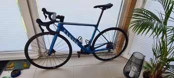 Canyon Ultimate CF SL Disc 7.0 2020 2020 Road & Gravel usato, Blu — immagine 1 di 10