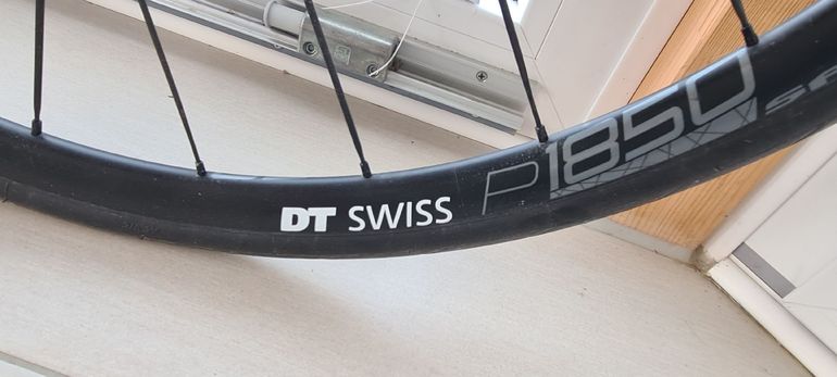 Canyon Ultimate CF SL Disc 7.0 2020 2020 Road & Gravel usato, Blu — immagine 5 di 10