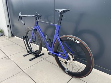 Brugt Canyon Aeroad CF SLX 8 Di2 2024 2024 Road & Gravel — billede 13 af 16