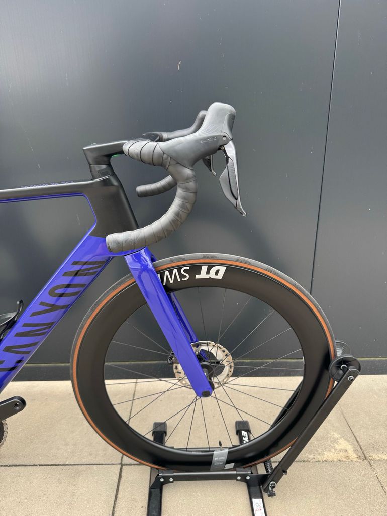 Brugt Canyon Aeroad CF SLX 8 Di2 2024 2024 Road & Gravel — billede 6 af 16