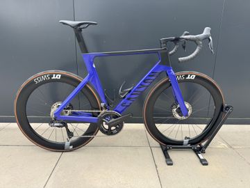 Used Canyon Aeroad CF SLX 8 Di2 2024 2024 Road & Gravel