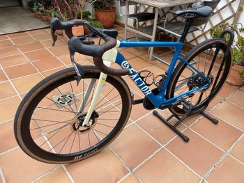 Gebrauchtes Factor Custom SRAM Force eTap AXS 2023 Road & Gravel, Blau — Bild 2 von 14