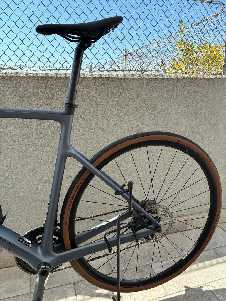 Tweedehands Scott Addict 40 2024 2024 Road & Gravel — afbeelding 5 van 18