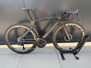 Tweedehands Canyon Aeroad CFR Di2 2024 2024 Road & Gravel