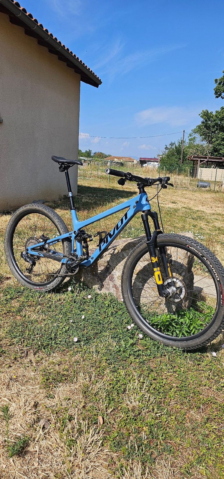 Brugt Pivot Trail 429 Pro XT/XTR 2021 2021 Mountainbike — billede 2 af 5