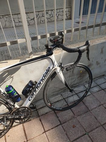 Cannondale SuperSix 2013 Road & Gravel usato, Bianco — immagine 2 di 6