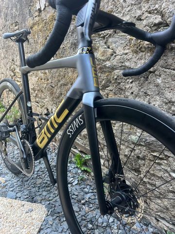 Używany BMC Teammachine SRAM Force eTap AXS 2021 Road & Gravel — zdjęcie 5 z 6
