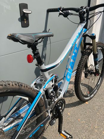 Używany Giant Trance 27.5 1 2014 2014 Mountainbike — zdjęcie 4 z 20