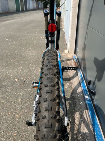 Używany Giant Trance 27.5 1 2014 2014 Mountainbike — zdjęcie 8 z 20