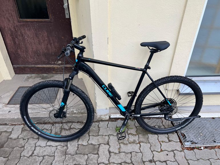 Used CUBE ANALOG 2020 2020 Mountainbike, Black — image 3 of 5