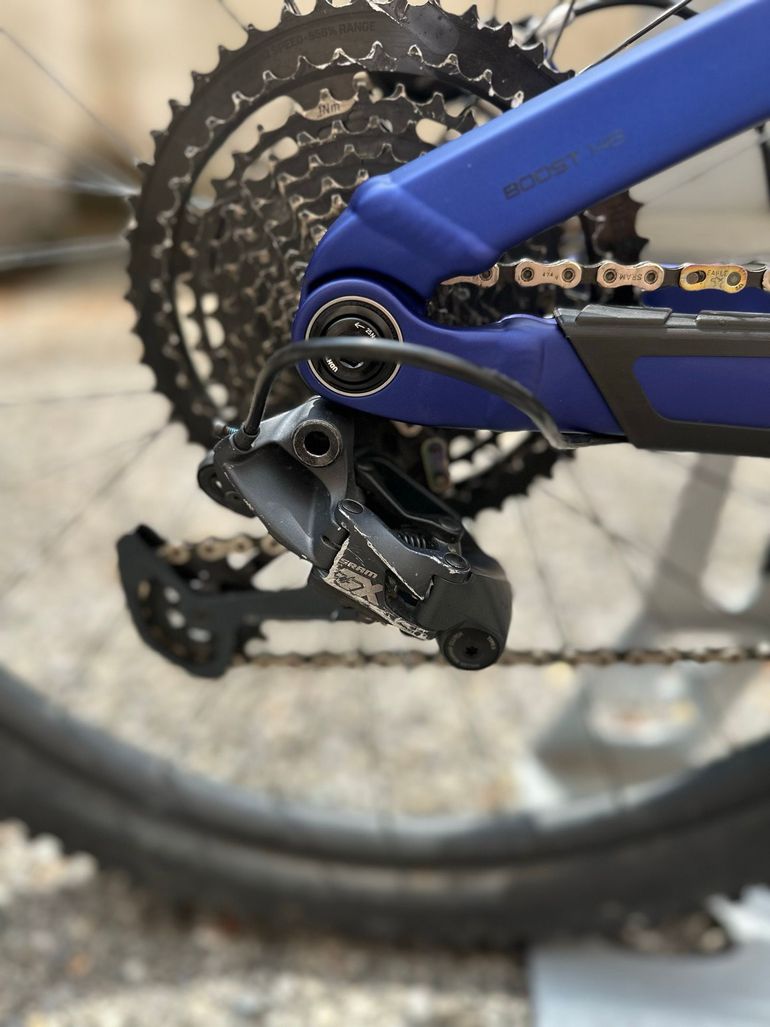 Brugt Trek Slash 8 Gen 5 2023 2023 Mountainbike — billede 4 af 5