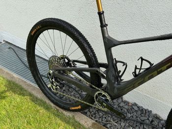 Scott Spark RC SL 2023 2023 Mountainbike usato, Nero — immagine 3 di 11