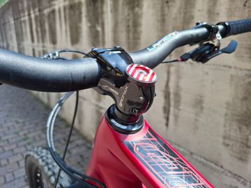 Brugt Lapierre Spicy CF 6.9 2021 2021 Mountainbike — billede 4 af 12