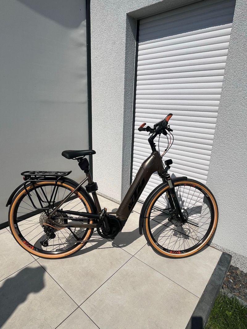 Used KTM Macina ride Shimano Deore XT 2021 Urban & Touring