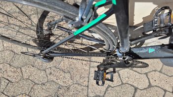 Used CUBE ATTAIN 2017 2017 Road & Gravel, Green — image 4 of 13