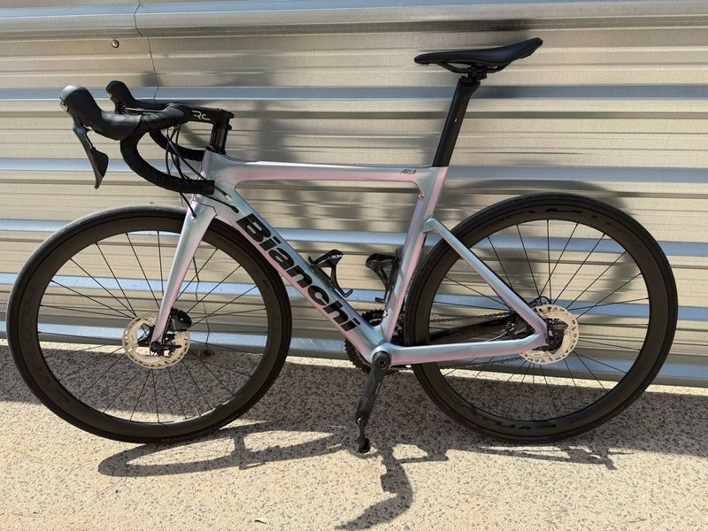 Used Bianchi Aria - Ultegra 2022 2022 Road & Gravel