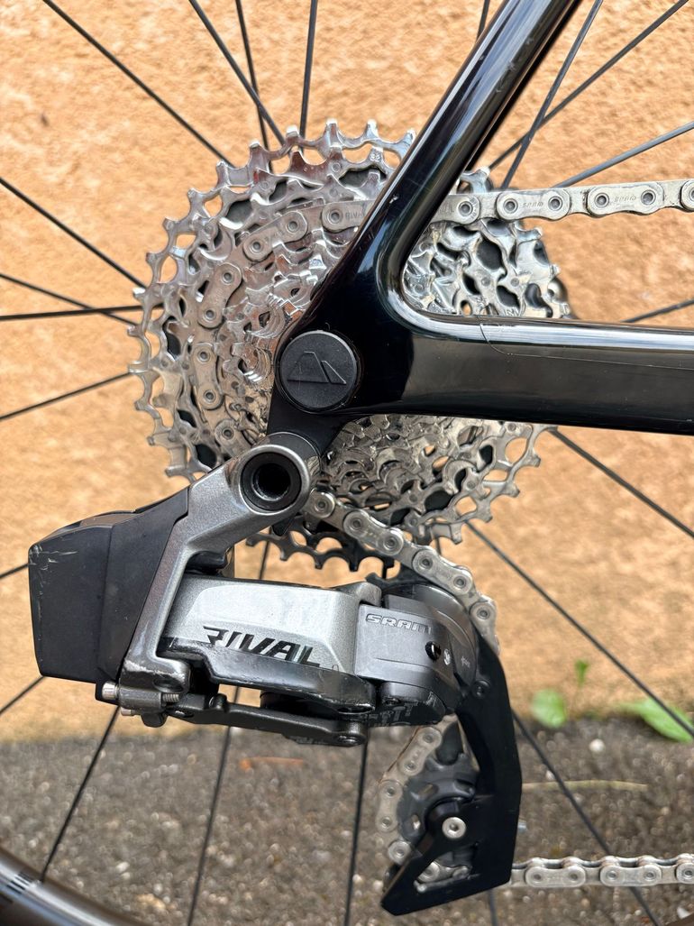 Brugt Canyon Ultimate SRAM Rival eTap AXS 2024 Road & Gravel — billede 6 af 11