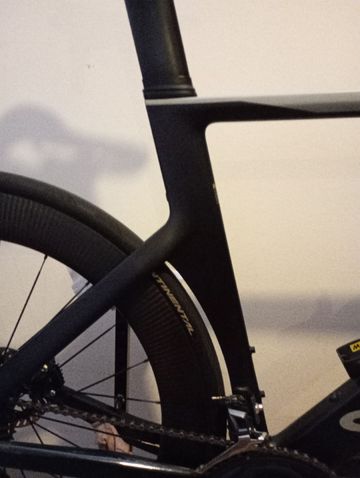 Gebrauchtes Canyon Aeroad CF SL 8 Disc 2021 2021 Road & Gravel, Schwarz — Bild 13 von 16
