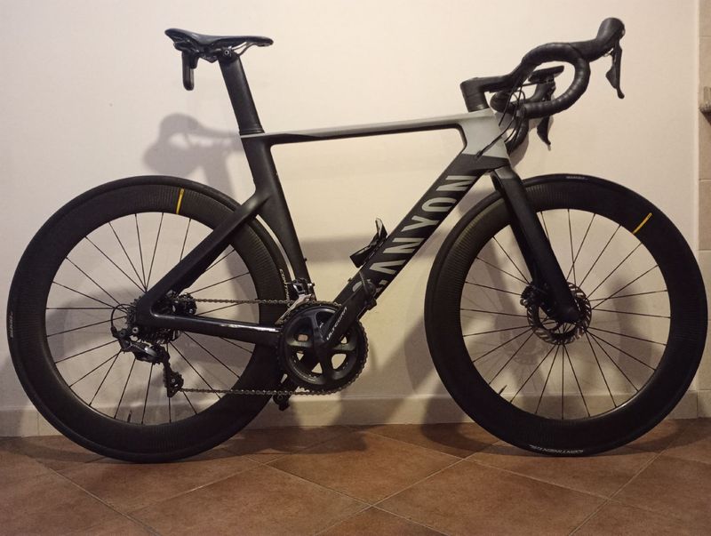 Used Canyon Aeroad Shimano Ultegra 2021 Road & Gravel