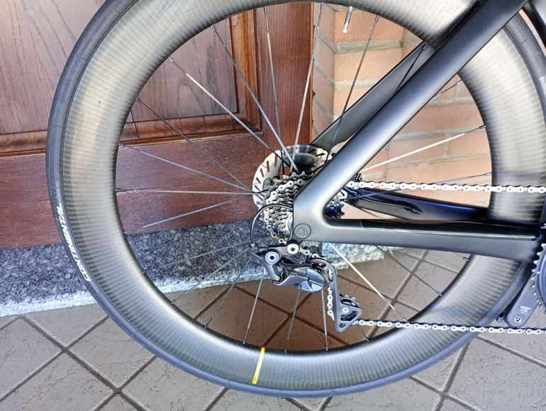 Tweedehands Canyon Aeroad Shimano Ultegra 2021 Road & Gravel — afbeelding 26 van 35