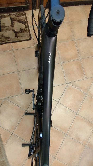 Tweedehands Giant Defy, Advanced Pro 2 2021 2021 Road & Gravel — afbeelding 16 van 16