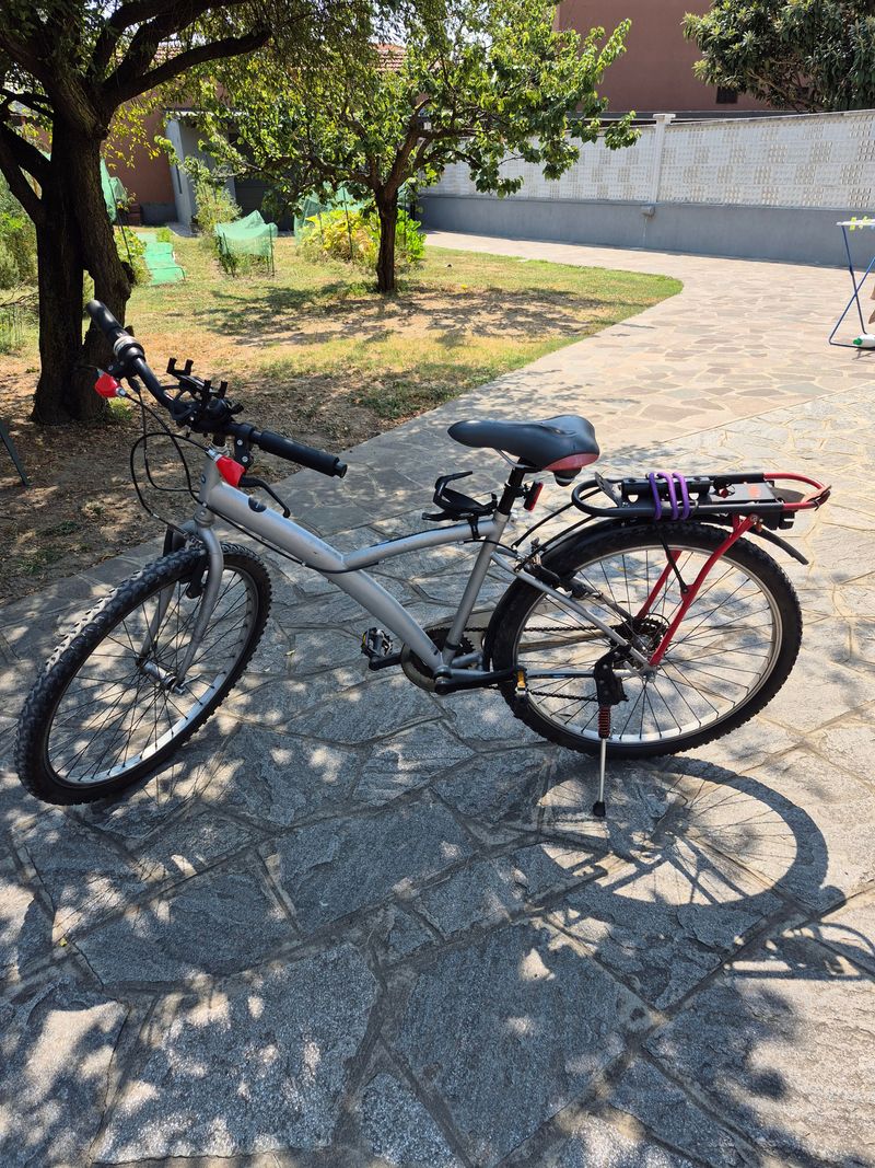 Used B’TWIN Bicicletta B'Twin Decathlon / Rockrider Vintage 26" – Pronta All'uso (Gomme E Manopole Nuove) 1994 MTB