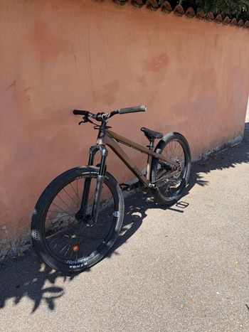 Używany Rose THE BRUCE 1 2023 2023 Mountainbike — zdjęcie 3 z 6