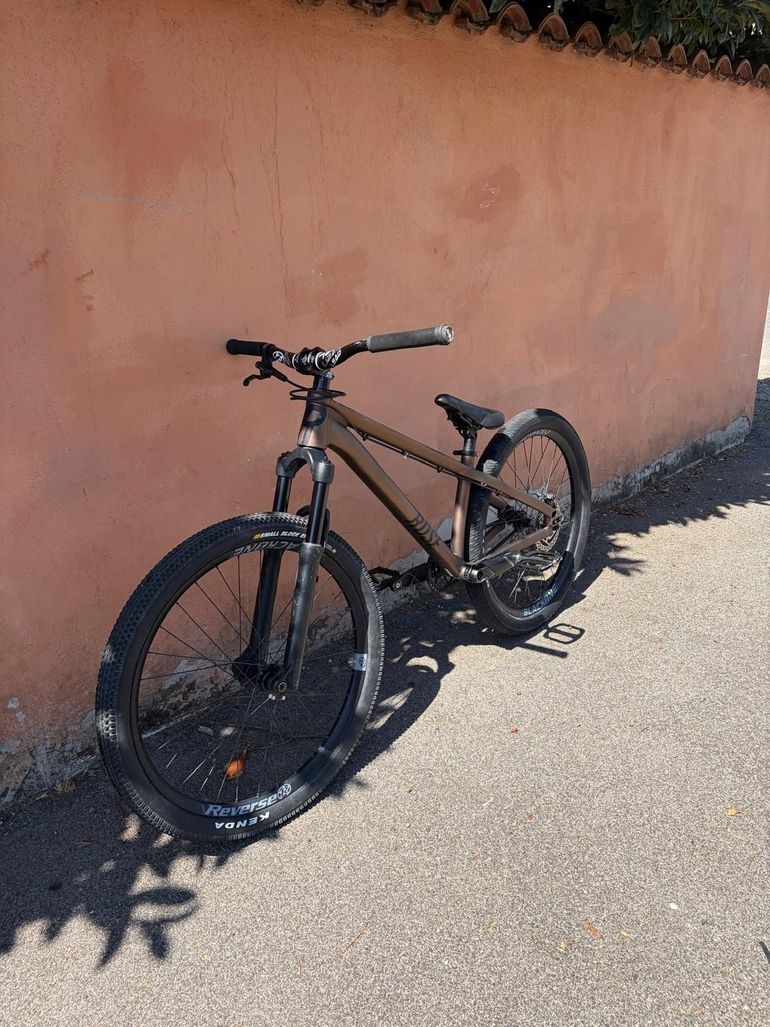 Używany Rose THE BRUCE 1 2023 2023 Mountainbike — zdjęcie 3 z 6