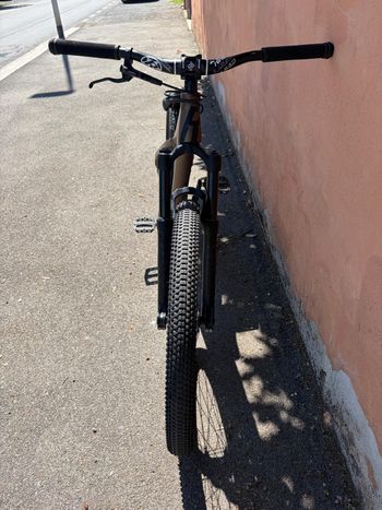 Używany Rose THE BRUCE 1 2023 2023 Mountainbike — zdjęcie 5 z 6