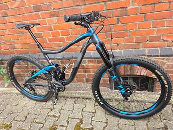 Käytetty Giant Trance Shimano Deore XT 2019 Mountainbike — kuva 21 / 22