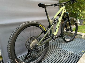 Brugt Canyon Spectral 27.5 CF 8 2022 2022 Mountainbike — billede 2 af 5