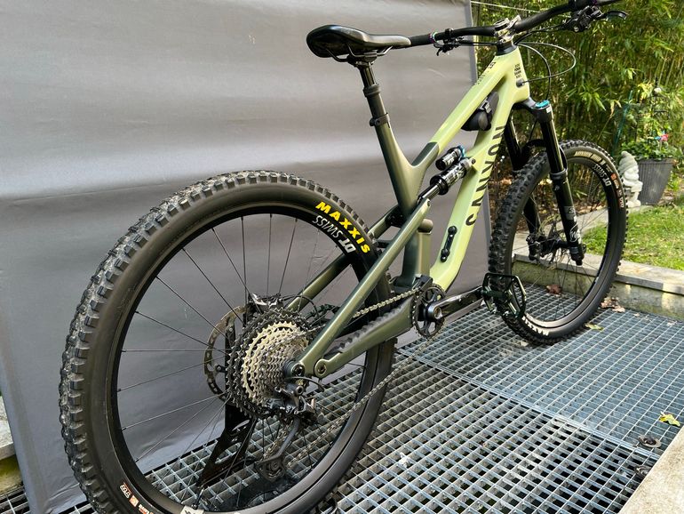 Brugt Canyon Spectral 27.5 CF 8 2022 2022 Mountainbike — billede 2 af 5
