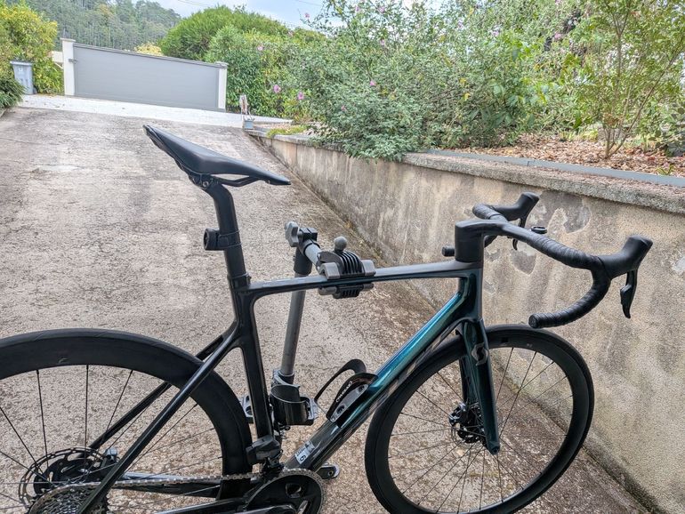 Brugt Scott Addict RC 10 2023 2023 Road & Gravel — billede 9 af 9