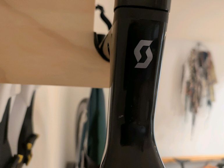 Używany Scott Addict RC 10 2023 2023 Road & Gravel — zdjęcie 11 z 13