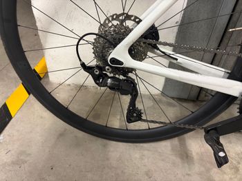 Bianchi Sprint 105 2025 2025 Road & Gravel usato, Bianco — immagine 3 di 4