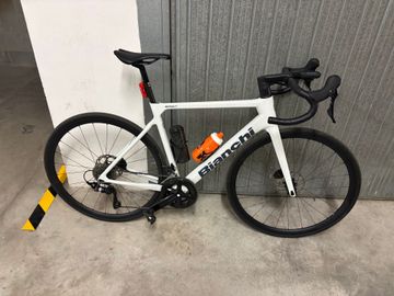 Bianchi Sprint 105 2025 2025 Road & Gravel usato