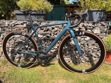 Used Canyon Ultimate CF SLX 8 Di2 2024 2024 Road & Gravel