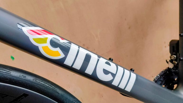 Gebrauchtes Cinelli Pressure ADR Shimano 105 Di2 2026 Road & Gravel, Hellgrau — Bild 4 von 8