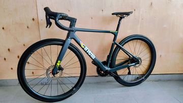 Used Cinelli Pressure Shimano 105 Di2 2026 Road & Gravel