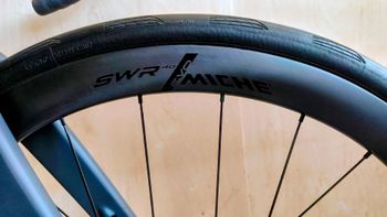 Gebrauchtes Cinelli Pressure ADR Shimano 105 Di2 2026 Road & Gravel, Hellgrau — Bild 5 von 8