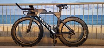 Gebrauchtes Canyon Speedmax CF SLX 8.0 2020 2020 Road & Gravel, Schwarz — Bild 1 von 3