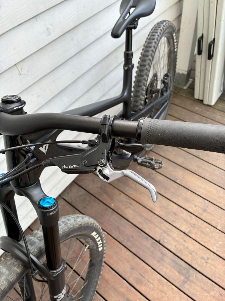 Gebrauchtes YT Industries Jeffsy 29 CORE 2 CF 2025 2025 Mountainbike, Schwarz, 29 — Bild 6 von 11